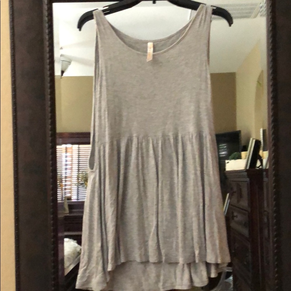 Andree by Unit Sleeveless Babydoll Tank